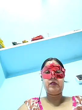 misti02 online show from October 20, 7:25 pm