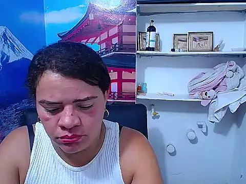 Snapshot of Biigg_xxx chatting on June 2, 6:43 pm Biigg xxx online show from June 2, 6:43 pm