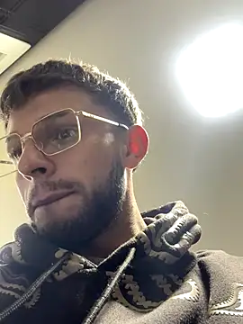 noah red online show from November 13, 5:28 am