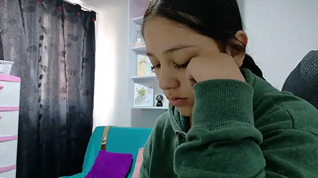 Snapshot of KOREN_JALAA chatting on April 17, 3:37 pm KOREN JALAA online show from April 17, 3:37 pm