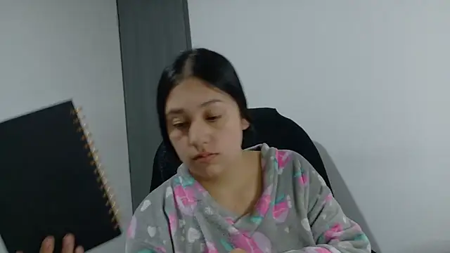 Snapshot of KOREN_JALAA chatting on June 4, 5:19 pm KOREN JALAA online show from June 4, 5:19 pm
