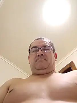 Snapshot of Alfred_00000 chatting on October 9, 7:34 pm Alfred 00000 online show from October 9, 7:34 pm