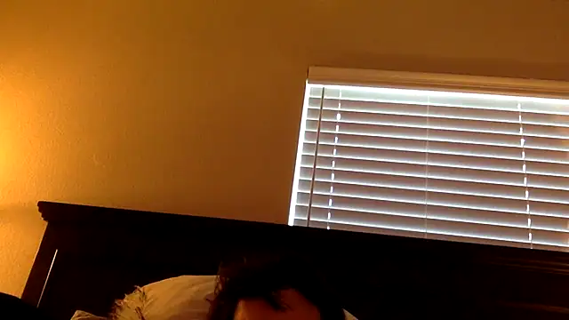 Snapshot of nvthvn555 chatting on June 1, 11:17 pm nvthvn555 online show from June 1, 11:17 pm