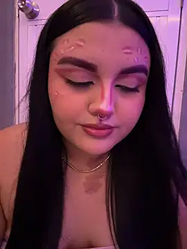 Snapshot of AshNoire_ chatting on October 18, 5:54 am AshNoire  online show from October 18, 5:54 am