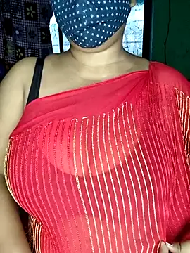 Snapshot of Shiyalsen chatting on October 26, 12:27 am Shiyalsen online show from October 26, 12:27 am