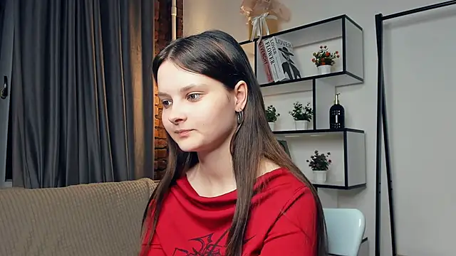 Snapshot of SkyDoll chatting on October 7, 9:01 pm SkyDoll online show from October 7, 9:01 pm