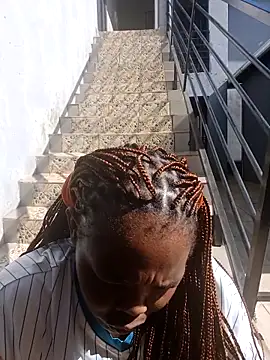 Bigboobsbooty online show from April 21, 7:58 am