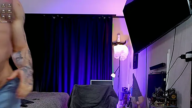 69littlebig69 online show from February 26, 9:05 pm