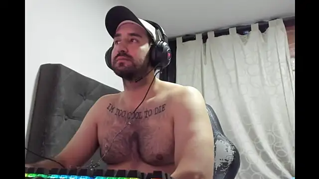 coolfriki online show from April 12, 11:15 am