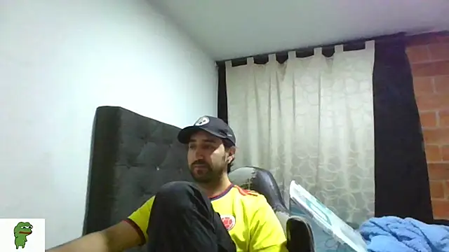 coolfriki online show from July 3, 11:55 pm