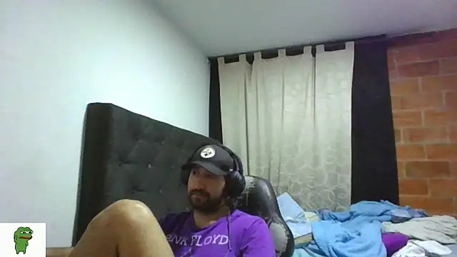 coolfriki online show from July 6, 4:31 am