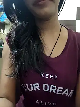 Snapshot of anjali2351 chatting on November 6, 6:53 pm anjali2351 online show from November 6, 6:53 pm