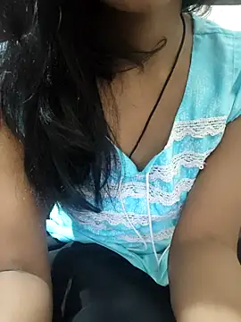 Snapshot of anjali2351 chatting on November 8, 10:59 am anjali2351 online show from November 8, 10:59 am