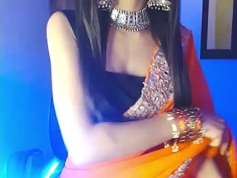 Roiseeee online show from February 14, 5:26 am