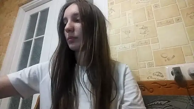 Snapshot of AdelaideParslow chatting on October 19, 3:34 pm AdelaideParslow online show from October 19, 3:34 pm