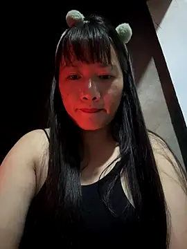 Snapshot of TrangNemo chatting on December 4, 10:13 am TrangNemo online show from December 4, 10:13 am