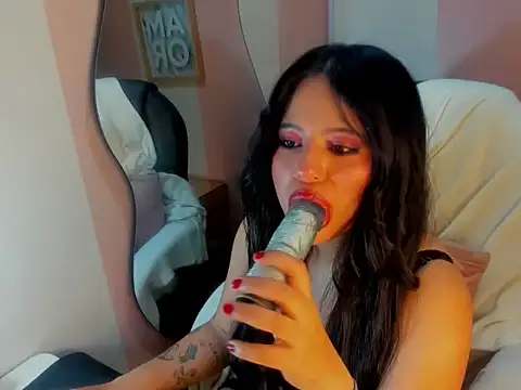 Cleosex01 online show from October 8, 4:43 am