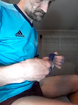 Remello1 online show from April 14, 2:17 am