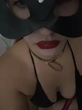 Teengirlmiaa online show from October 6, 7:11 pm