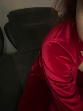 Teengirlmiaa online show from March 29, 11:05 pm