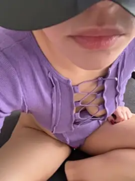 Teengirlmiaa online show from March 30, 11:55 am