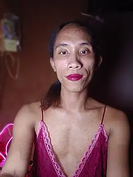 Snapshot of asian_queen31 chatting on July 5, 2:46 pm asian queen31 online show from July 5, 2:46 pm