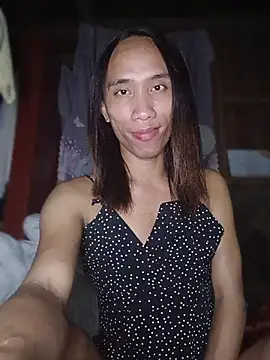 Snapshot of asian_queen31 chatting on July 13, 1:36 pm asian queen31 online show from July 13, 1:36 pm