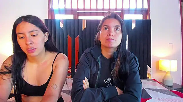 Snapshot of Sofy_and_Mia chatting on October 13, 12:49 pm Sofy and Mia online show from October 13, 12:49 pm