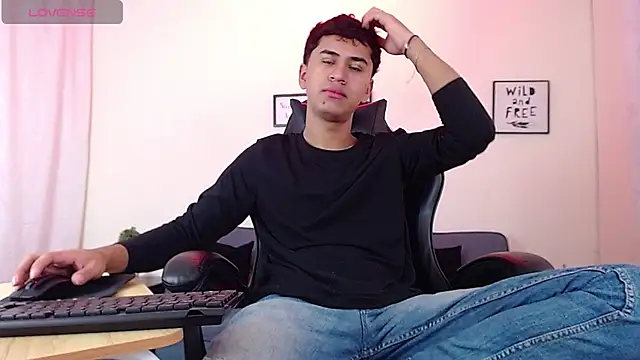 Alancum7 online show from June 19, 1:26 pm