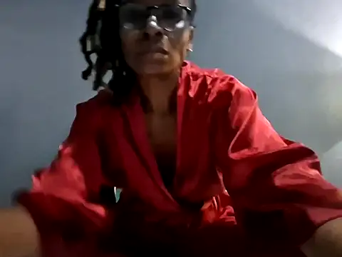 Snapshot of NaughtyCouga chatting on April 25, 4:48 am NaughtyCouga online show from April 25, 4:48 am