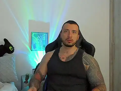 Dave-Max01 online show from October 26, 2:17 am