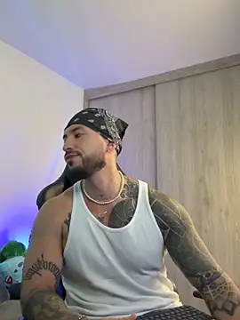 Dave-Max01 online show from November 12, 2:01 am