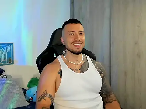 Dave-Max01 online show from February 24, 2:37 pm