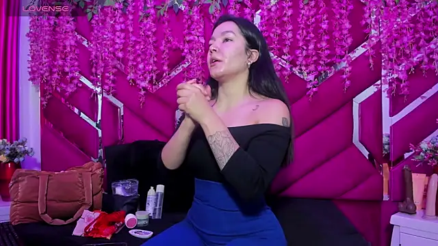 Gisell Squirt  online show from April 7, 1:11 pm