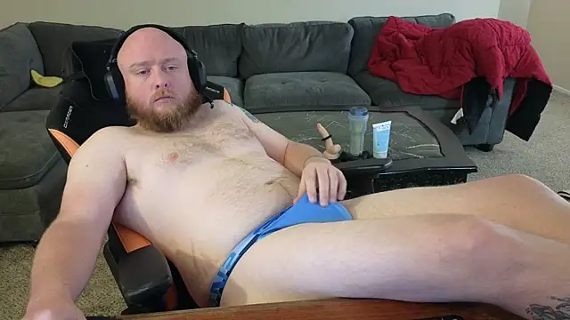 theballboy1 online show from October 30, 10:54 pm