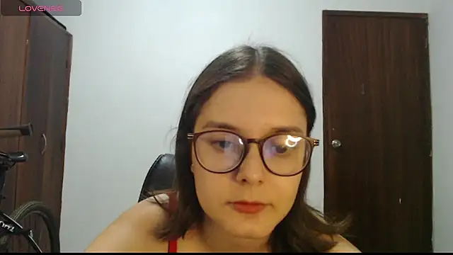 CarlaLorez online show from October 28, 1:42 am