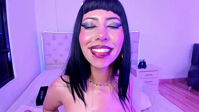 Nina fox 0691 online show from May 15, 11:23 pm