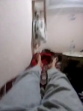 Snapshot of latarak321 chatting on February 4, 7:20 pm latarak321 online show from February 4, 7:20 pm