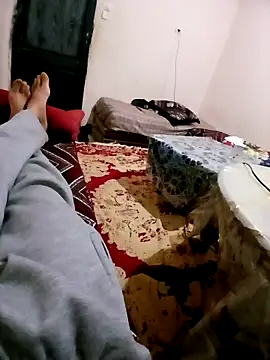 Snapshot of latarak321 chatting on March 20, 7:08 pm latarak321 online show from March 20, 7:08 pm