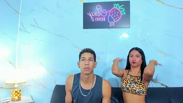 Little nicoll online show from March 6, 1:46 am