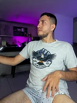 Alessfuck friends online show from October 7, 5:15 am