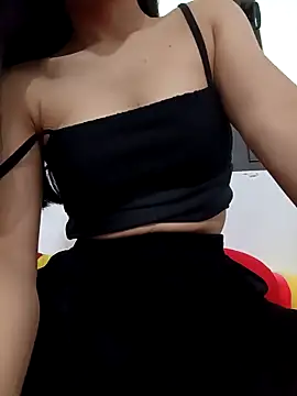 Snapshot of Sexynice_baby chatting on October 29, 6:26 am Sexynice baby online show from October 29, 6:26 am