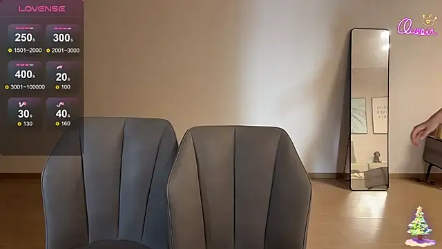 Alyssa-8 online show from March 29, 5:18 am