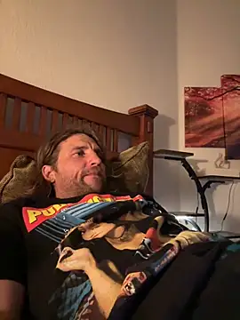 Snapshot of outlawINlaw13 chatting on March 23, 6:50 am outlawINlaw13 online show from March 23, 6:50 am