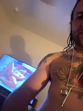 Snapshot of outlawINlaw13 chatting on March 28, 11:37 pm outlawINlaw13 online show from March 28, 11:37 pm