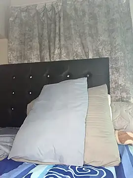 Linae1234 online show from December 1, 2:38 am