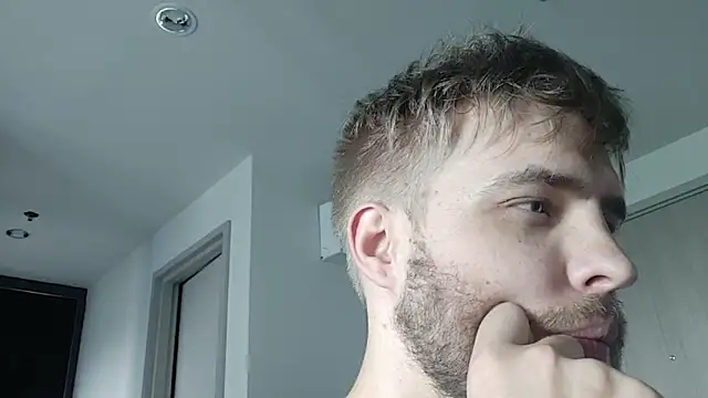 me andfriends online show from October 13, 7:19 am