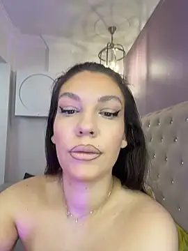 Snapshot of ClaraPasssion chatting on February 28, 7:48 pm ClaraPasssion online show from February 28, 7:48 pm