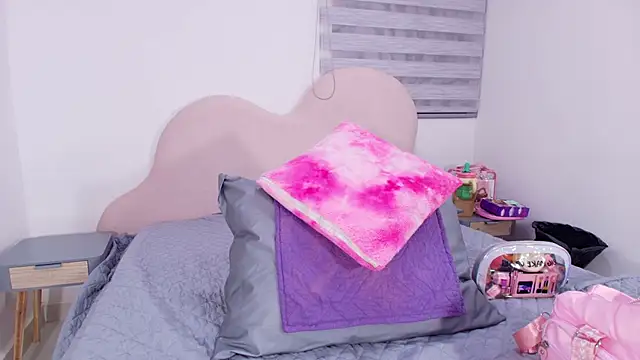 lu mystic online show from April 18, 3:10 am