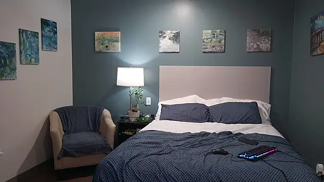 Fuck-Buddy-4U online show from November 9, 12:09 am